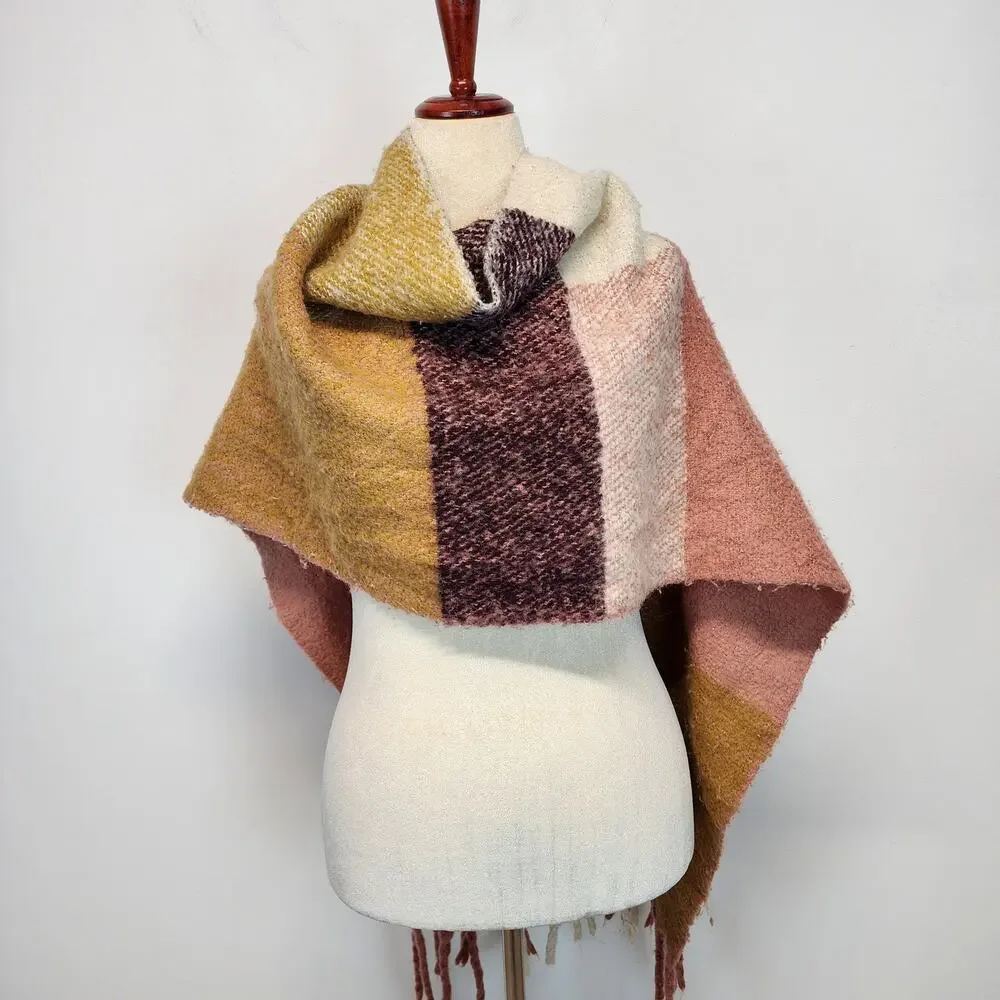 World Market Chunky Knit Scarf Shawl Wrap Pink Tan Colorblock Fringe Boho 80x19